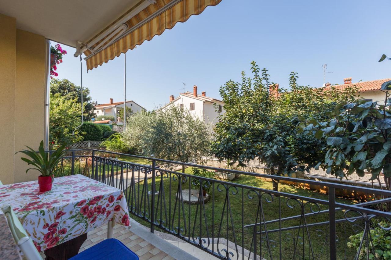Apartments Maria Porec Exterior photo