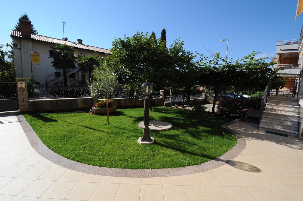 Apartments Maria Porec Exterior photo